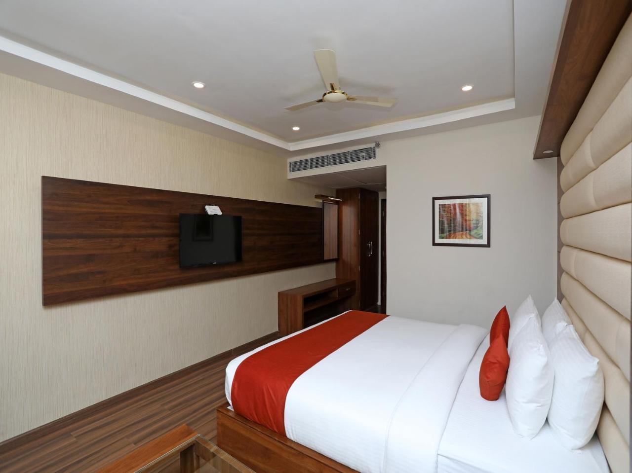 Oyo 16835 Stayotel Kolkata Airport 外观 照片